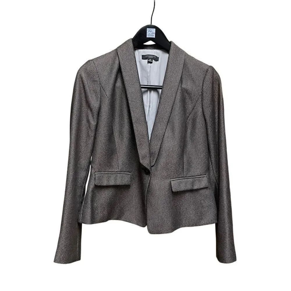 🌟Ann Taylor🌟Gray Blazer